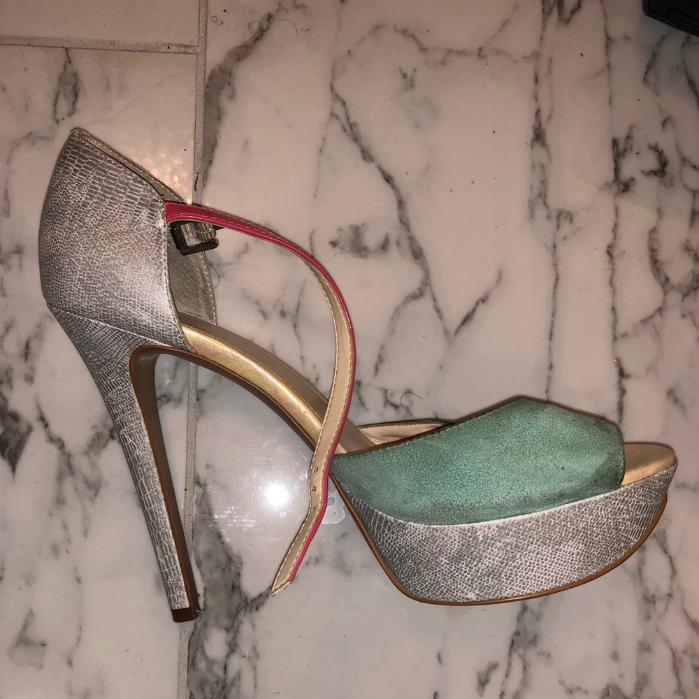 Boutique 9 open toe platform sandals